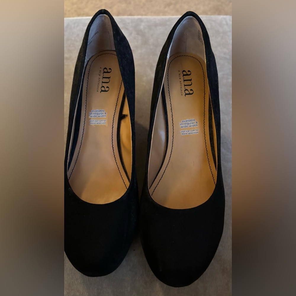 a.n.a Women's Classic Black Heels